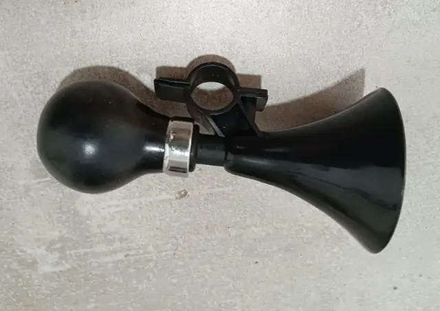 Bicycle & Scooter Trumpet Horn Bell